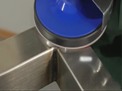 Stainless steel flat surface grinding after welding